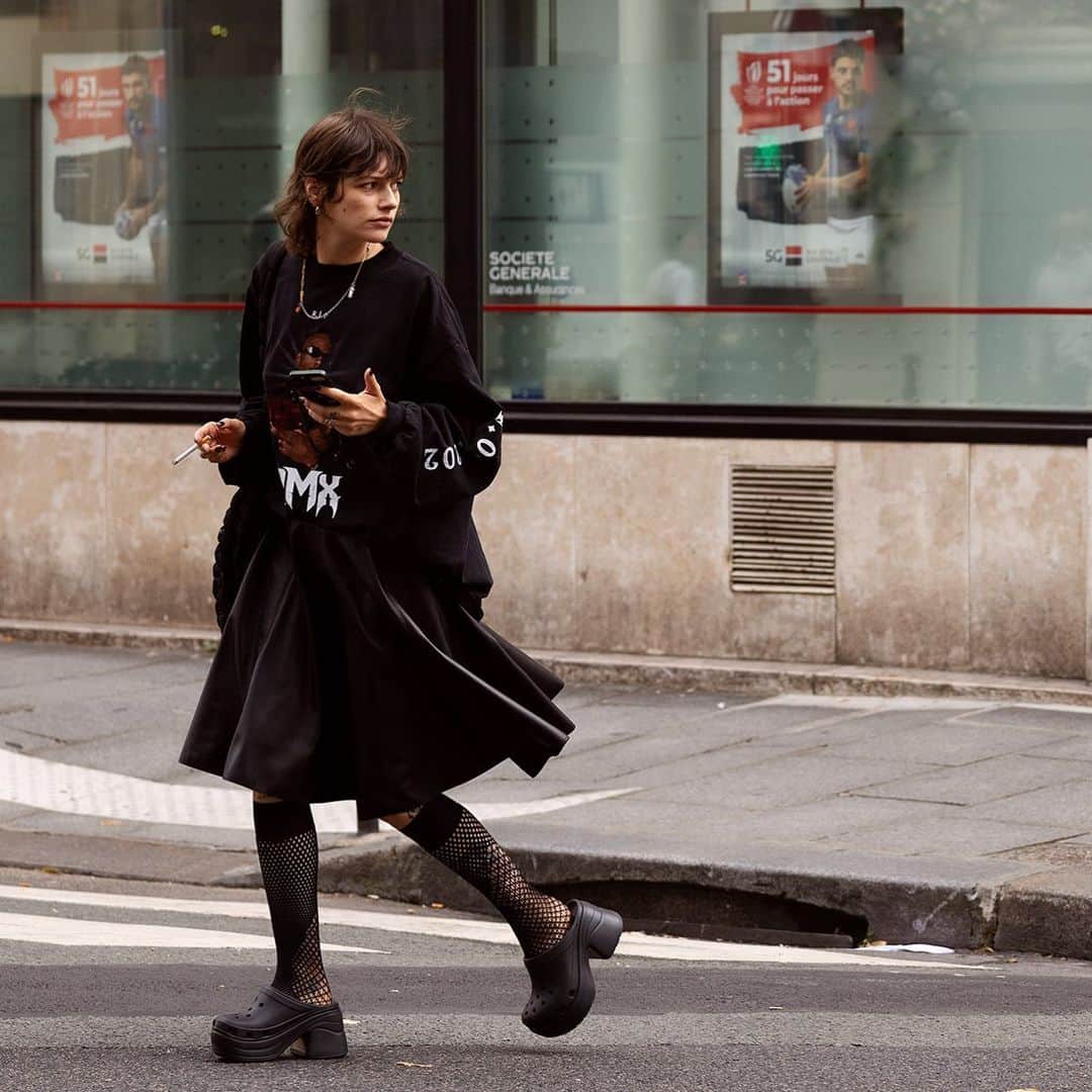 スコット・シューマンのインスタグラム：「Not done with Paris images yet! Buckle up! Paris」