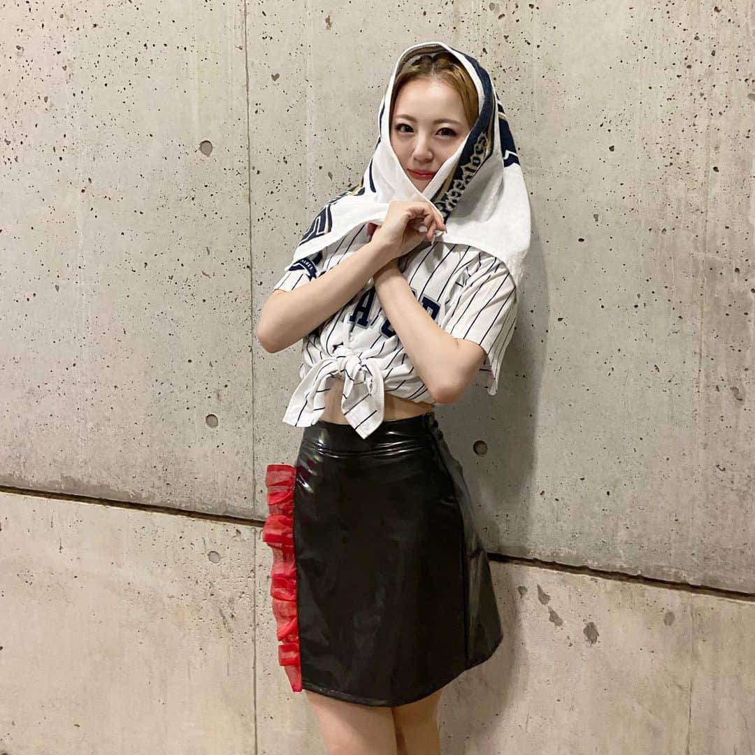 のインスタグラム：「2023レギュラーシーズンが終了しました。  次はCS🔥 日本一に向けて一緒に応援しましょう🤝🏻 いつも熱いご声援ありがとうございます！  . . . . #オリックス #BsGirls #BsGirls10th💎 #Bs2023 #baseball #プロ野球  #ina_355 #orix #buffaloes #オリ姫 #野球好きな人と繋がりたい #野球好き #野球女子 #パリーグ」