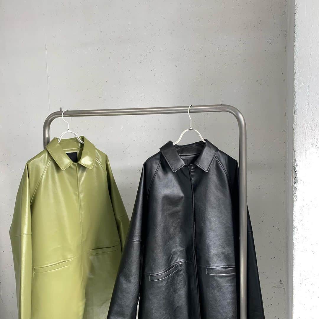 のインスタグラム：「_ new in🛍️  KB37-27V210 フェイクレザージャケット  ¥13,200 taxin  KHAKI\BLACK」