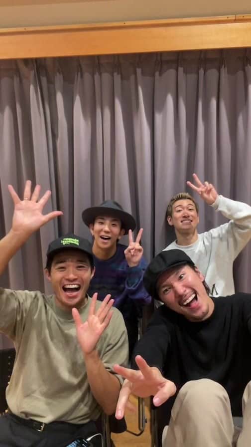 のインスタグラム：「踊ピポ配信決定！ 緊急インスタライブ🚨🦺 いつも通り告知があるよ🕺」