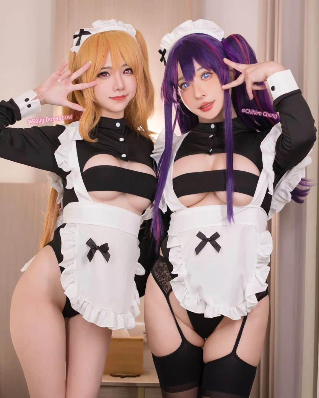 千尋のインスタグラム：「Are You A Siscon Or M1lf?  妹妹或妈妈派😆  Will Be on Our P8treon This Month! 喜欢的话可以到我们这个月P网支持哦！🥰❤️」
