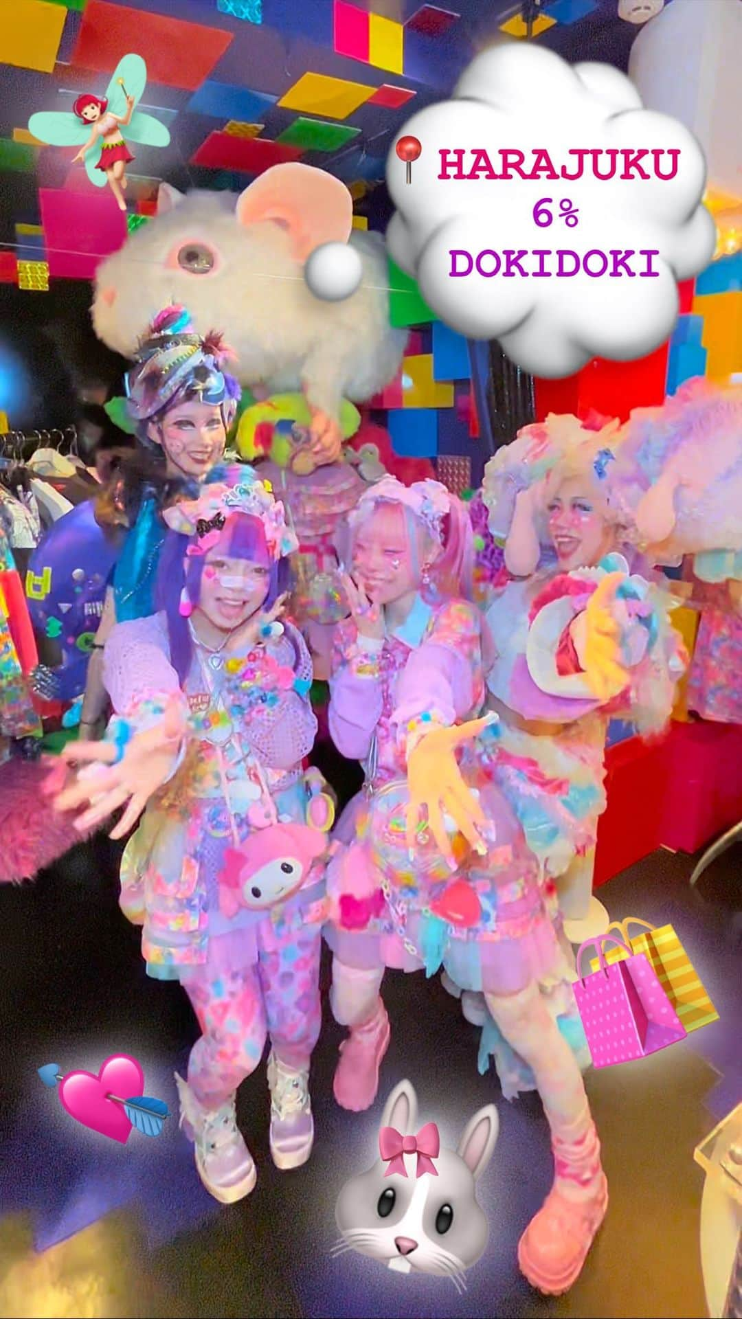 KAWAII MONSTER CAFEのインスタグラム：「💙💖💜Harajuku Friends🩷🧡💚 📍 @6doki_official  @twinkle.pink_  @u_inkzzz   #japan#harajuku#harajukufashion#decorafashion#decora#kawaiimonstercafe#monstergirl#monsterx#原宿#原宿ファッション#デコラ#6dokidoki」