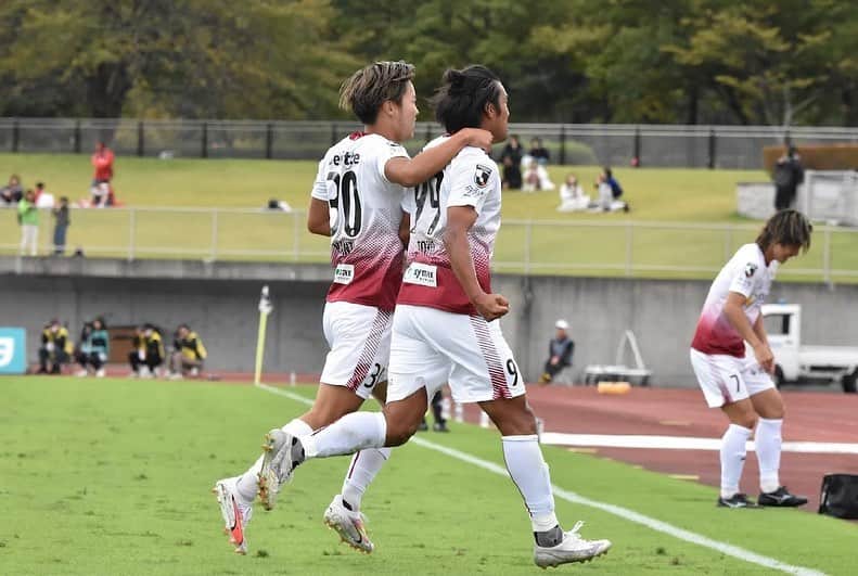 阪野豊史さんのインスタグラム写真 - (阪野豊史Instagram)「勝利！  #FC今治　#win」10月10日 21時05分 - sakanotoyofumi_official