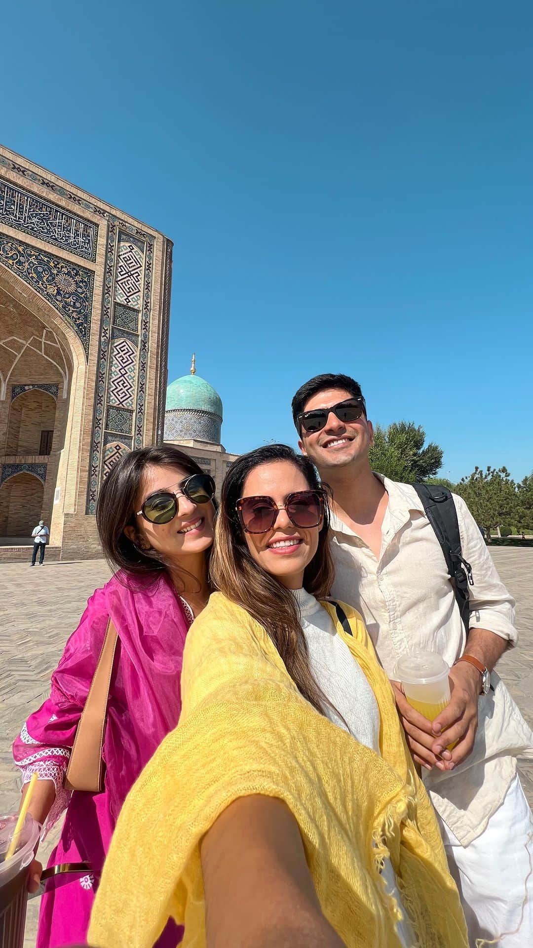 Aakriti Ranaのインスタグラム：「Cheers to the friends who make every journey an unforgettable one! ✈️  I had so much fun exploring Tashkent with @indigo.6e! From the timeless elegance of its historical sites to the vibrant hues of its bustling bazaars, every corner of this city tells a story.  But you know what the best part is? IndiGo now offers direct flights from Delhi to Tashkent, making this captivating journey just a flight away.   Tag your friends with whom you would like to travel soon!   #goIndiGo #SilkRoute #Collab #aakritirana #tashkent #uzbekistan #travelblogger #indiantravelblogger #friends」