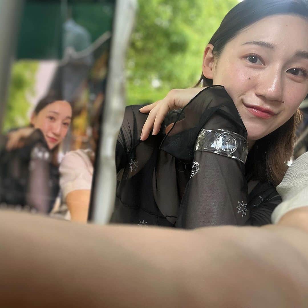 藤堂なな子さんのインスタグラム写真 - (藤堂なな子Instagram)「タイミング逃しに逃して…笑 ななみ誕生日おめでとう！🎂（9/26笑）  いつも味方でいてくれる私の大事な幼馴染の1人であり、ちょっとやばい（いやだいぶやばい）親友🫶  これからもよろしく頼んだゾ！」10月10日 21時15分 - todonanako