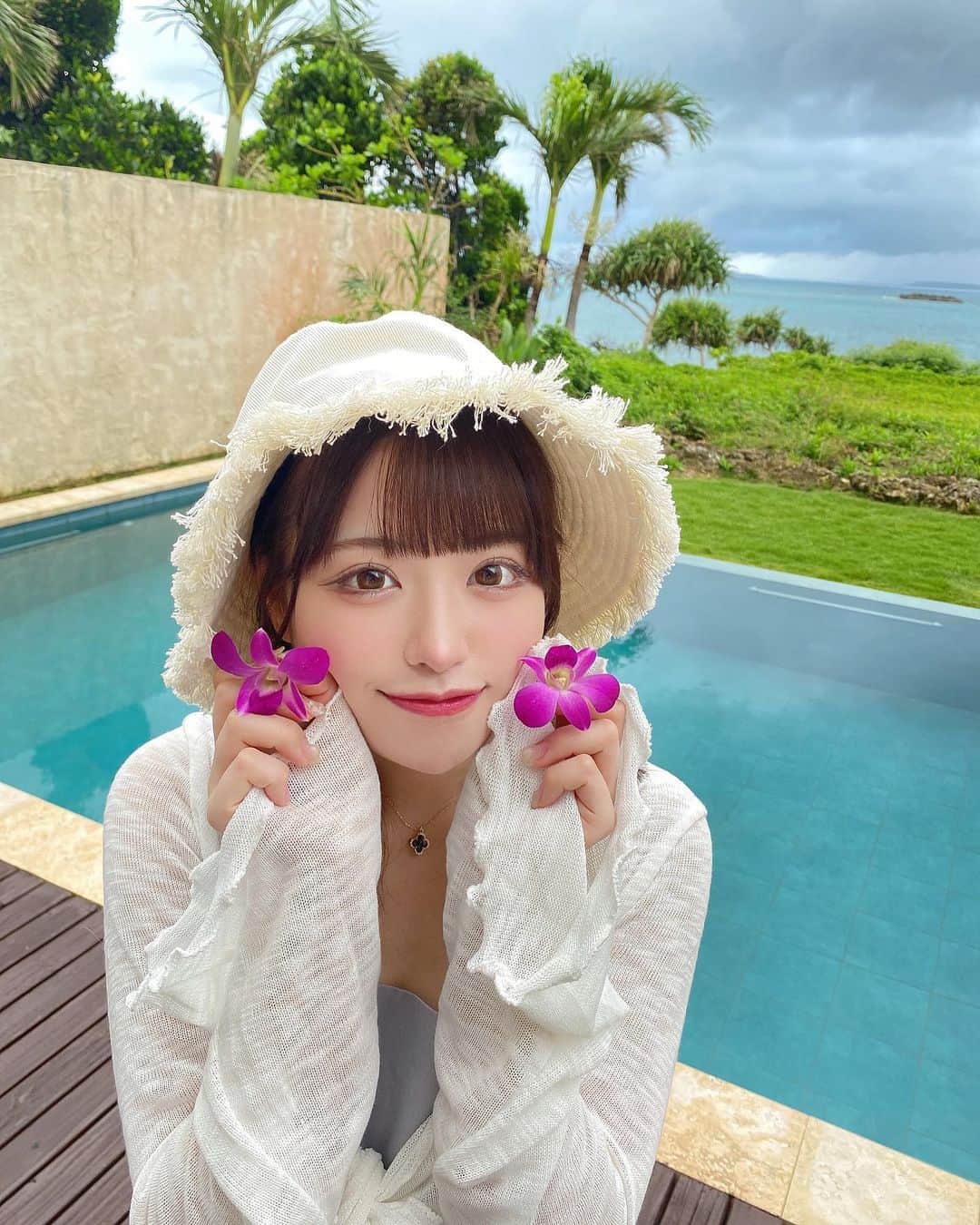 あやののインスタグラム：「#春あやの  #宮古島 #沖縄 #宮古島旅行 #japan #japanesegirl #kawaii #アイドル #地下アイドル  #ヘアアレンジ  #コスプレ#低身長コーデ #乃木坂 #アイドル好きと繋がりたい #イコラブ #ノイミー #asiagirl #tiktok #メイド服 #music #ネイルデザイン #アイドル好きと繋がりたい #アイドルヘア #新宿カフェ #アイドルメイク #水着 #水着女子 #水着撮影会 #水着モデル #グラビア #グラビアアイドル」