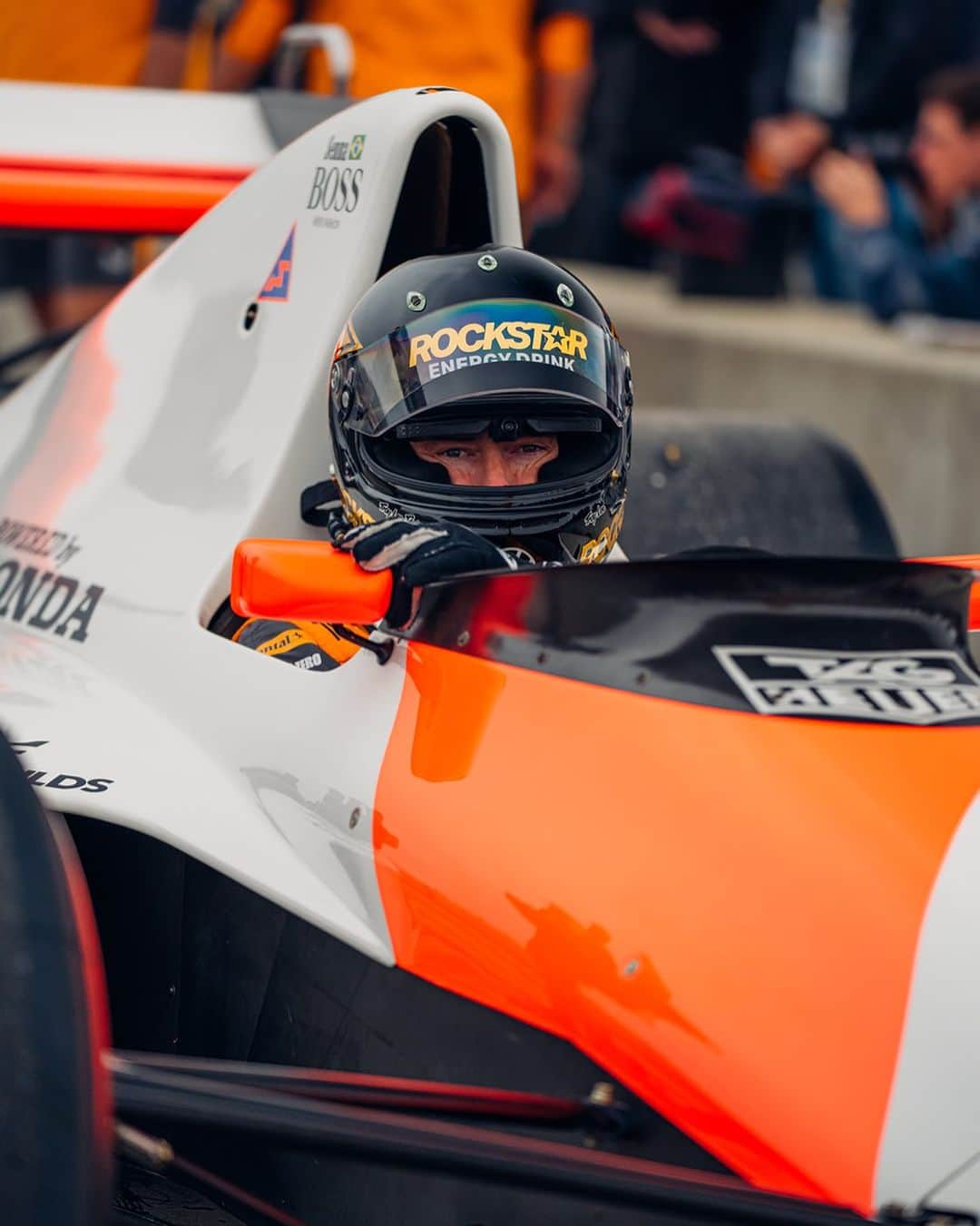 タナー・フォウストのインスタグラム：「We are excited to welcome @TannerFoust back for yet another @VelocityInvitational at @RaceSonoma Nov 10-12 thanks to @McLaren 🙌🏼 #VelocityInvitational  Photo @AlexPenfold」