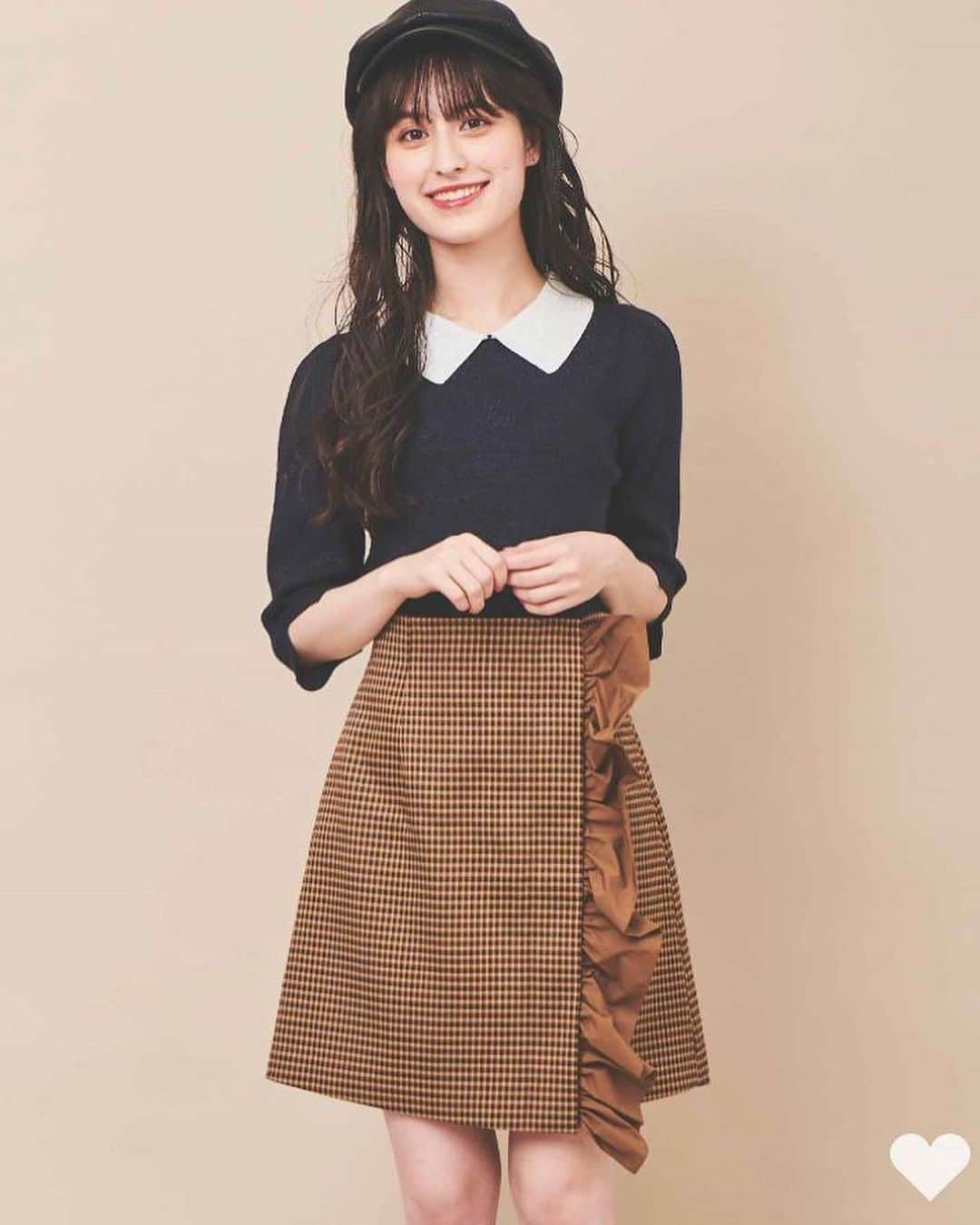 Fleur Fleurのインスタグラム：「陸續仲有新貨返📦📦📦🥰 31 sons de mode嘅新貨 全部都係現貨發售💯❗️ 全部都有八折優惠 購物滿港幣$2000可享免費順豐送貨服務  記得用埋直播裏面嘅coupon🌷 咁樣會抵好多㗎 WhatsApp直接購買5572 9458 銅鑼灣門市地址恩平道52號2樓A室」