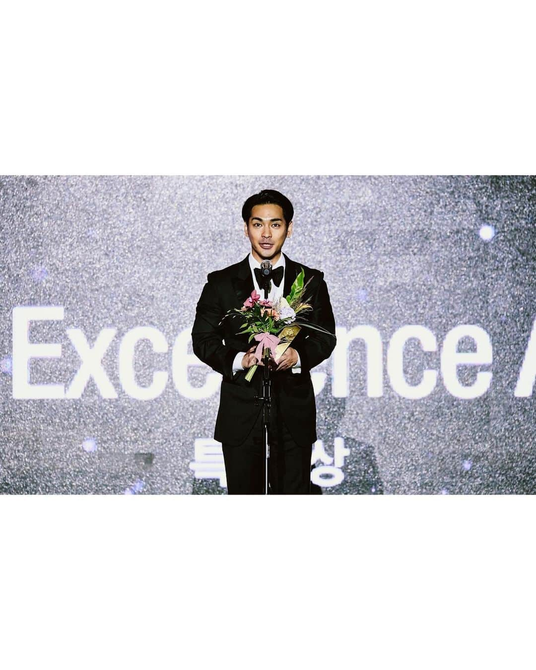 柳楽優弥のインスタグラム：「. .  A big THANK YOU to the Asian Contents Awards and the Global OTT Awards !   I feel like my story has entered a new chapter.  Please look forward to Season 2 of “Gannibal” which we are currently filming.   Love to everyone! Yuya Yagira  #ACA&G.OTT #BIFF2023」