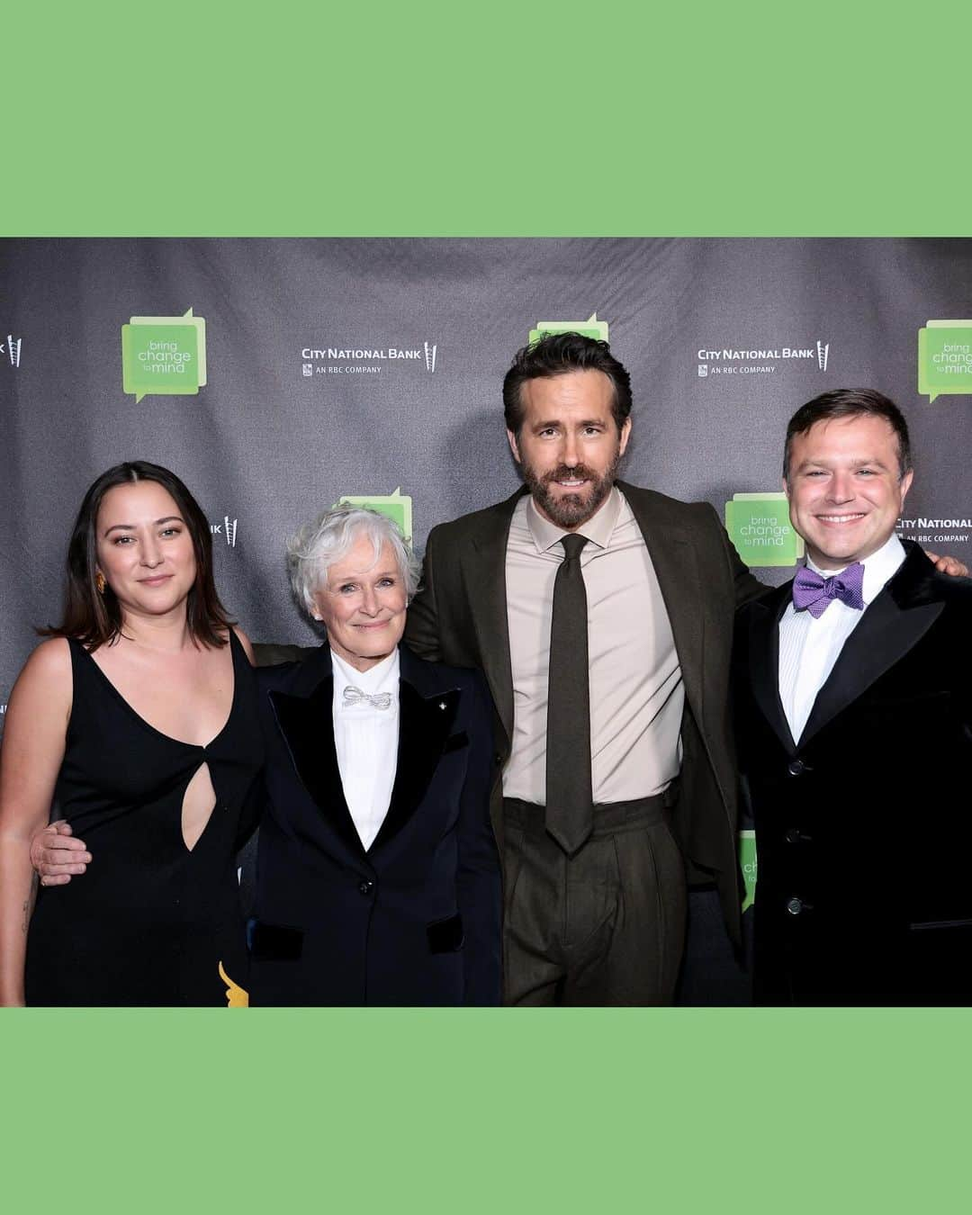 Just Jaredさんのインスタグラム写真 - (Just JaredInstagram)「Ryan Reynolds was honored by Glenn Close's organization Bring Change to Mind at their annual gala on Monday night. He received the Robin Williams Legacy of Laughter Award and was joined by the late comedian's family, as well as Whoopi Goldberg. More photos on JustJared.com! #RyanReynolds #GlennClose #RobinWilliams #WhoopiGoldberg Photos: Getty」10月10日 14時12分 - justjared