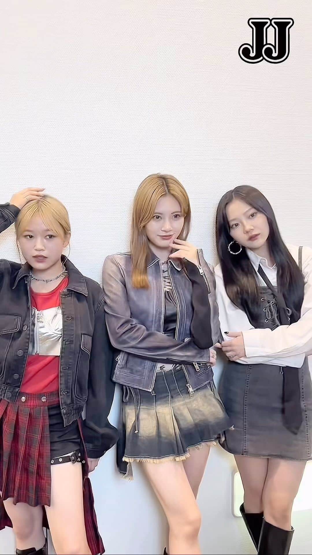 JJのインスタグラム：「💝Girls²×iScreamさん メイキング動画①💝  11人の記事を公開中✨ 🍦 新曲秘話 https://jj-jj.net/lifestyle/166272/  🍦1問1答 https://jj-jj.net/lifestyle/166273/  🍦バッグの中身【前編】 https://jj-jj.net/lifestyle/166274/  🍦バッグの中身【後編】 https://jj-jj.net/lifestyle/166275/  記事はトップ画面のリンクおよびストーリーズからもご覧いただけます⭐️  #iScream #Girls2」