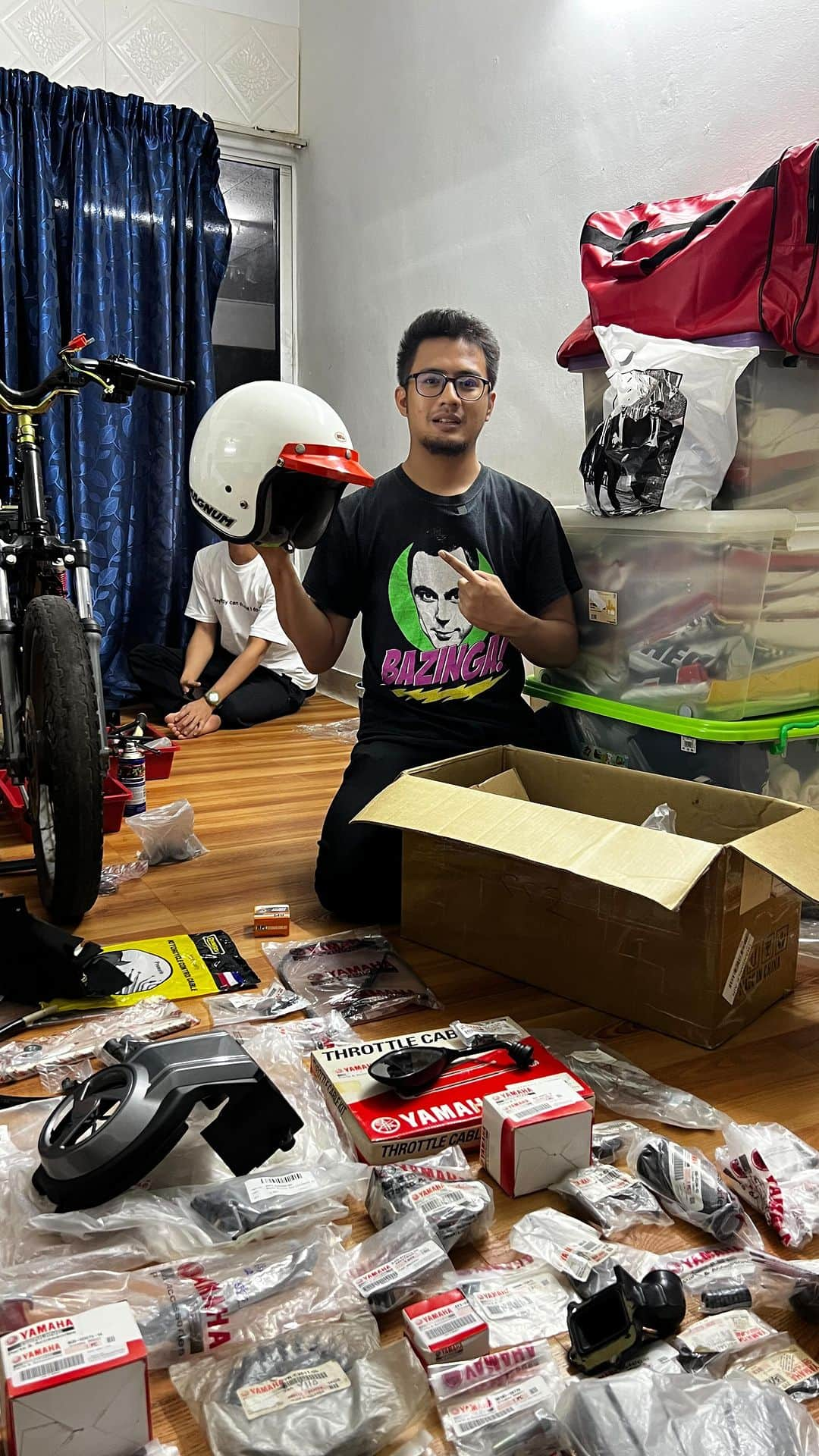 Koleksi Komik Malaysiaのインスタグラム：「Part 2 : Project Restoration Racing Spirit Tokk #yamaha #yamahasstwo #sstwomalaysia #sstworacingspirit #yamaharxz #rxzmembers #rxzmalaysia #rxzlover」