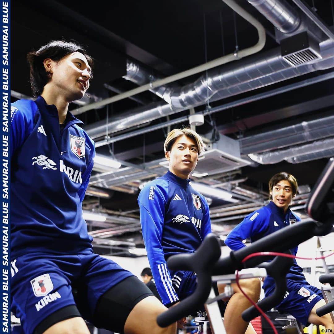 日本サッカー協会さんのインスタグラム写真 - (日本サッカー協会Instagram)「. 🔹#SAMURAIBLUE🔹 【2023.10.9 Training Report✍️】  カナダ戦とチュニジア戦へ向けて千葉市内で調整を開始⚽️ フィールドや室内でそれぞれ汗を流しました💪  11日(水)の練習からメンバー全員が揃う予定です。  詳しいレポートはプロフィールのJFA公式サイト『JFA.jp』から✍  🏆#MIZUHOBLUEDREAMMATCH 2023 ⌚️10.13(金)19:35(🇯🇵) 🆚カナダ🇨🇦 🏟️デンカビッグスワンスタジアム(新潟) 📺#テレビ朝日 系列 📱#ABEMA  #夢への勇気を #jfa #daihyo #サッカー日本代表 #サッカー #soccer #football #⚽️」10月10日 16時18分 - japanfootballassociation