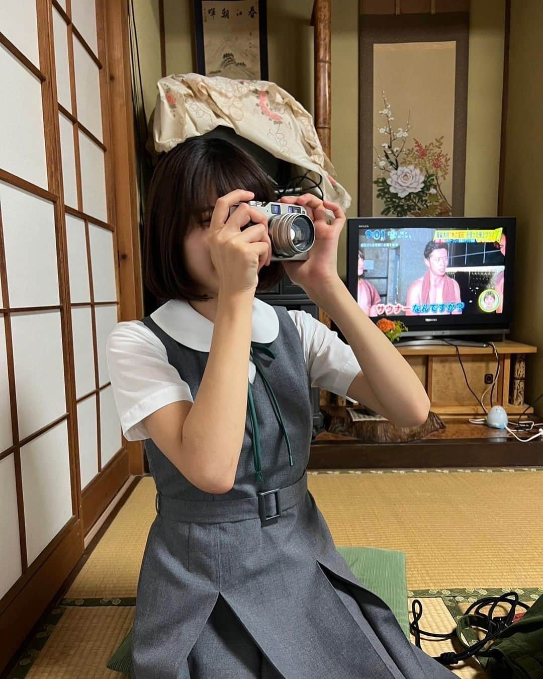 葵うたのさんのインスタグラム写真 - (葵うたのInstagram)「ビッケブランカ「Bitter」MUSIC VIDEO オフショットです☁️☁️☁️  #ビッケブランカ  #ビッケBitter」10月10日 21時00分 - utano_aoi_