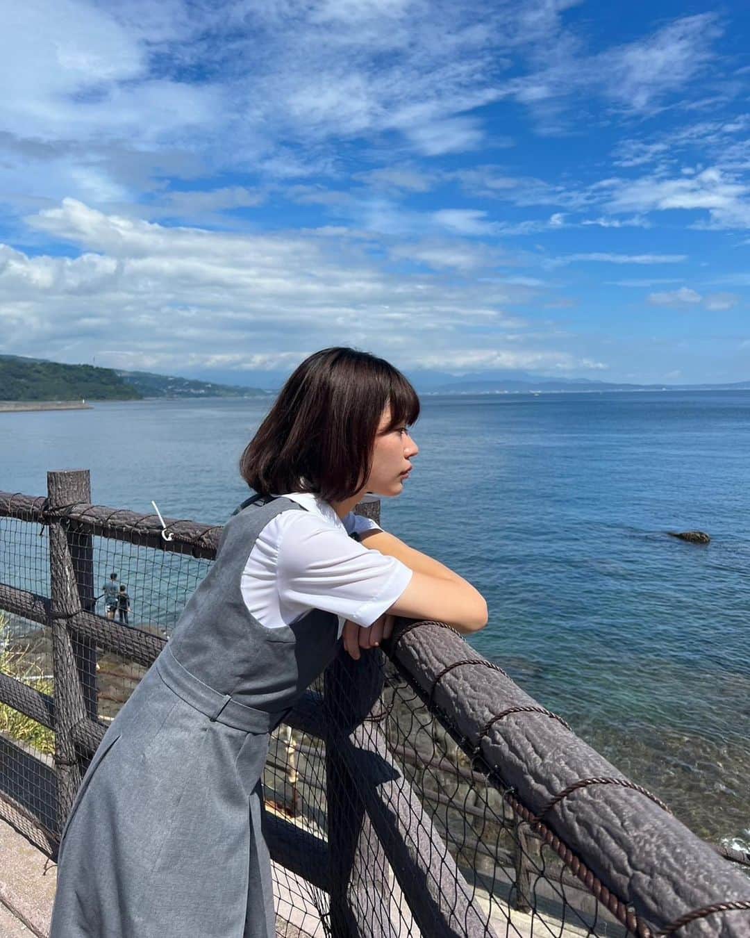 葵うたのさんのインスタグラム写真 - (葵うたのInstagram)「ビッケブランカ「Bitter」MUSIC VIDEO オフショットです☁️☁️☁️  #ビッケブランカ  #ビッケBitter」10月10日 21時00分 - utano_aoi_
