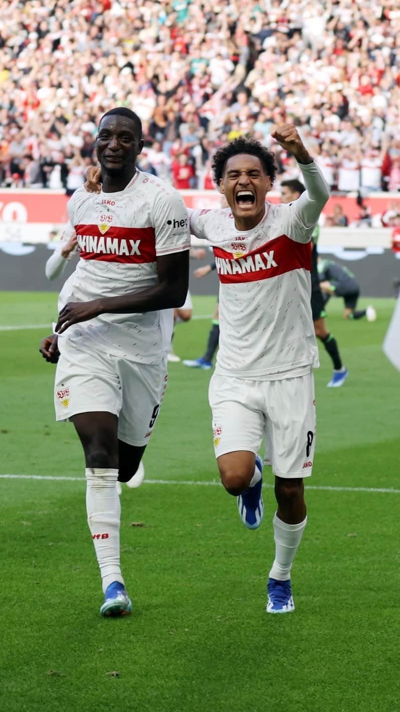 VfBシュトゥットガルトのインスタグラム：「Wir haben da noch etwas für euch… 👀🎬🤩  #VfB #VfBWOB #vfbstuttgart #vfbstuttgart1893 #auscannstatt #furchtlosundtreu #VfBInsta」