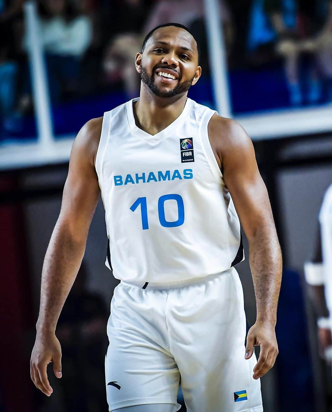 FIBAさんのインスタグラム写真 - (FIBAInstagram)「🗓 10/10  Who’s your favorite #10 ever? ✨」10月10日 17時40分 - fiba