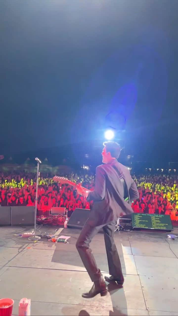 New Hope Clubのインスタグラム：「@busanrockfest = absolutely electric ⚡️🕺」