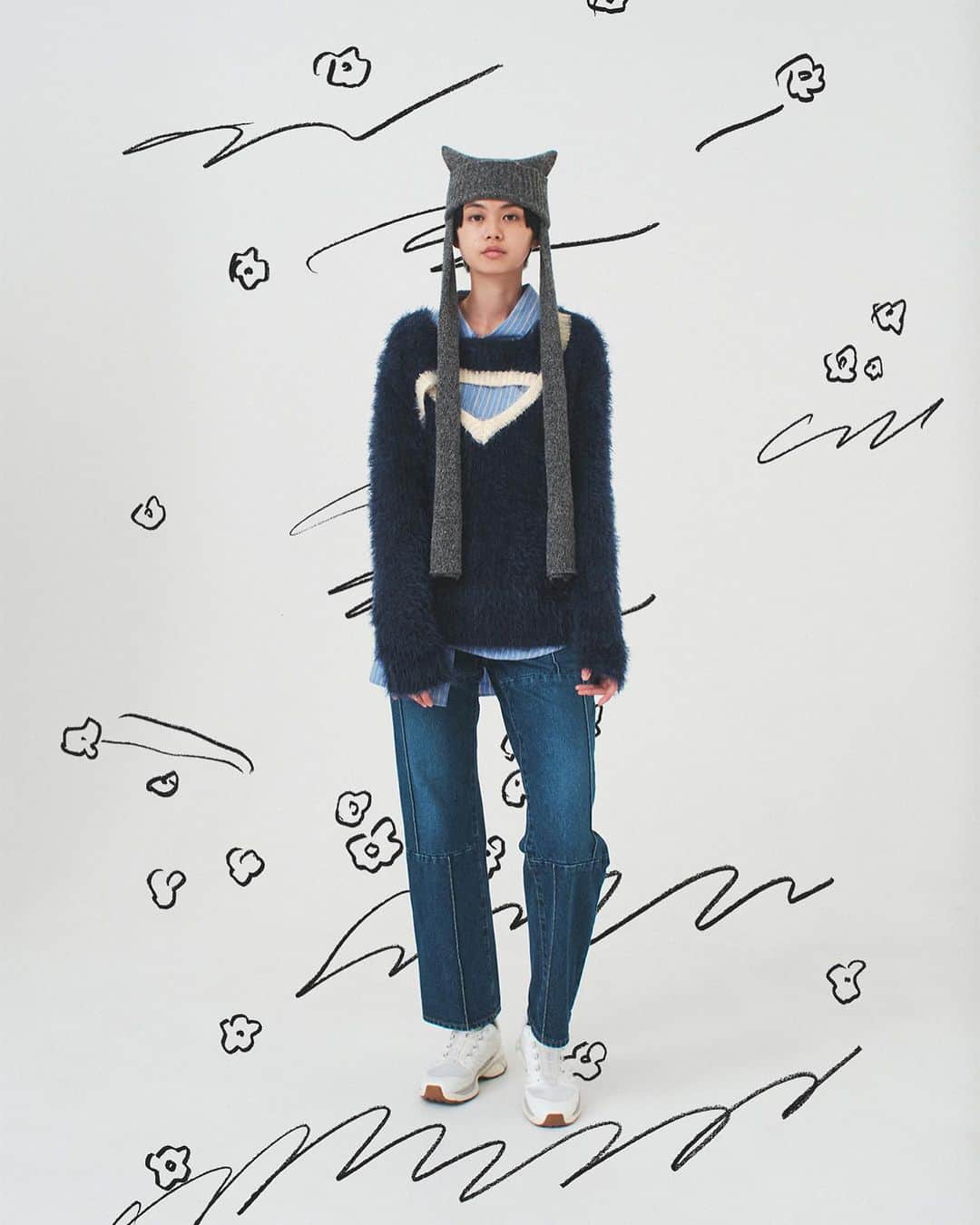 sodukのインスタグラム：「fall winter 23 collection  zoe in #soduk - flat knit cap / gray - long hair knit / navy - long collar shirt / blue - line jeans / blue  illustration by @andotomo   #soduk23fw」