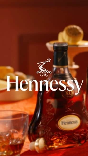 i_am_happpyのインスタグラム：「.  Thanks @hennessy 🥃🌙✨  #Hennessy#Hennessyhk#HennessyVSOP #CelebrateWithHennessy#HennessyXO」