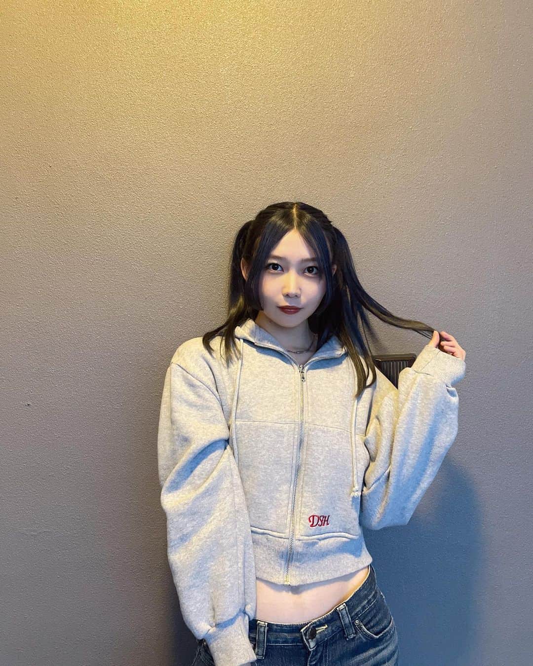 おりはらまよのインスタグラム：「ヾ(๑╹◡╹)ﾉ"(๑╹ω╹๑ )←大体こんな顔してる」
