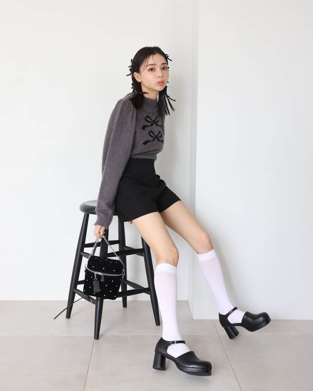 愛甲ひかりのインスタグラム：「For @niceclaup_official_  2023 collection 店舗にもポスターになってるみたい🫶」