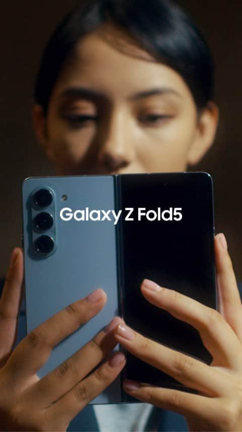 Samsung Mobileのインスタグラム：「You’ve got this because you’ve got the #GalaxyZFold5. #JoinTheFlipSide  Learn more: samsung.com」