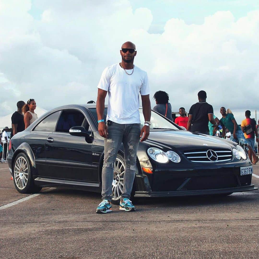 アサファ・パウエルのインスタグラム：「Had fun at drag rivals Sunday, big up all drivers. @picto._.genic thanks for the photo.」