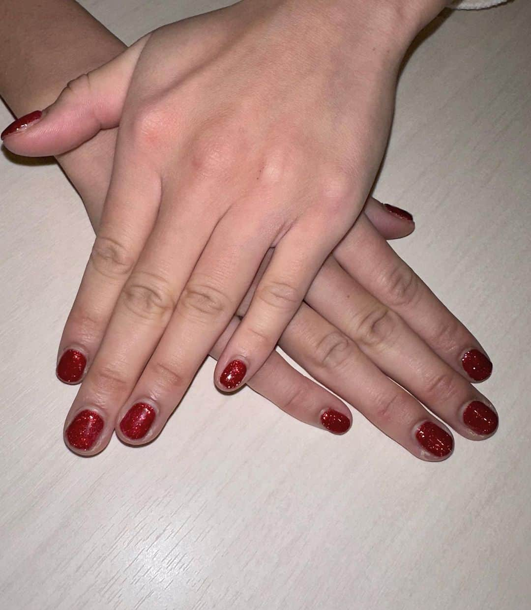 野田すみれさんのインスタグラム写真 - (野田すみれInstagram)「麻布十番にあるプルミエラムールさん　@nail_premier_amour  でネイルしてきました〜💅 手元がキラキラでテンションあがる〜🎶❤️ ありがとうございました！！💕  #プルミエラムール #ジェルネイル #秋ネイル #芝ゴルフスタジオ　@shibagolf_studio」10月10日 19時11分 - sumire0208