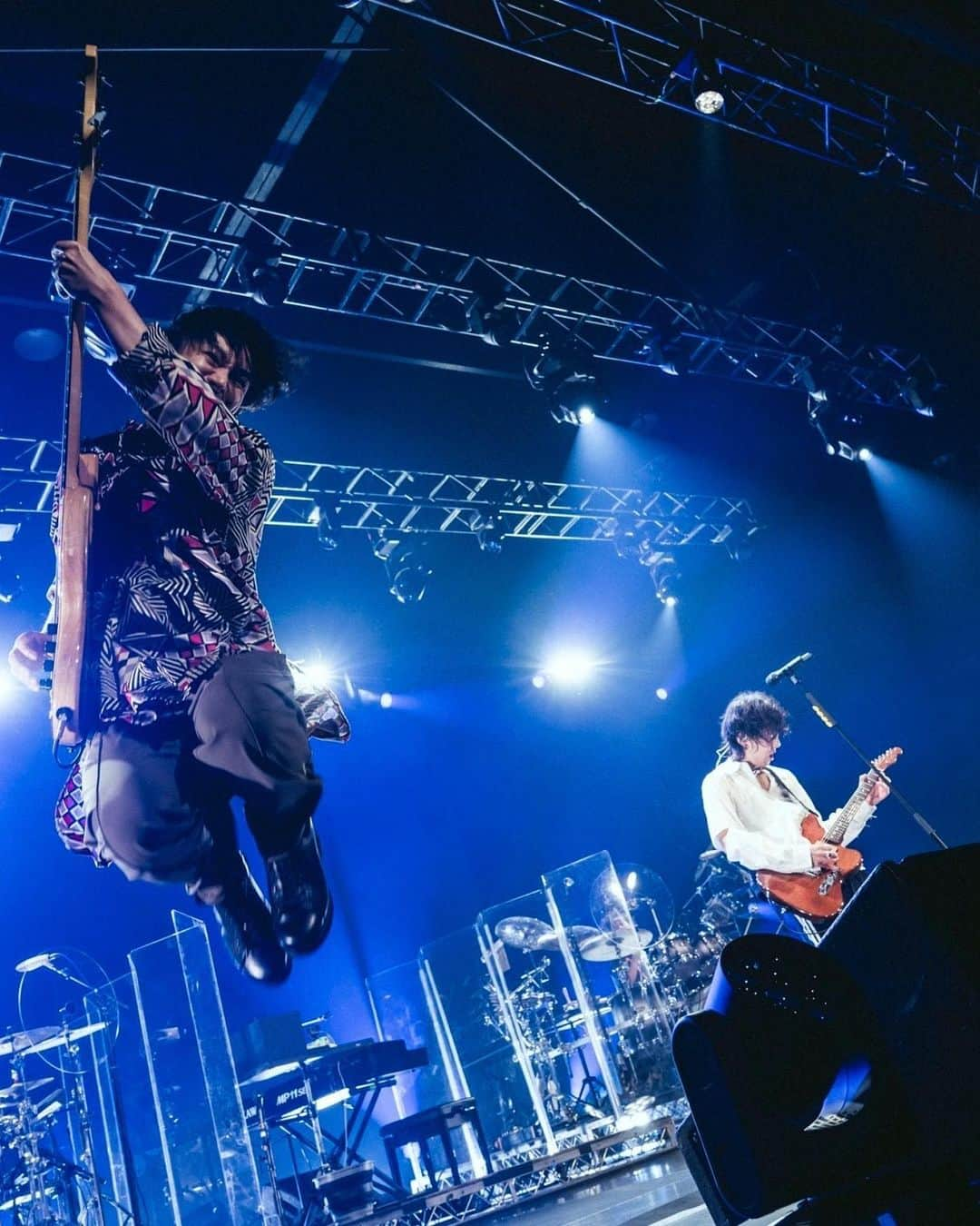 野田洋次郎さんのインスタグラム写真 - (野田洋次郎Instagram)「Sydney🌹❤️‍🔥🌹 You guys killed it!! Loved your peaceful energy so much. What a great night to see each other for the first time.  Let's do this again. Thank you🌹  @hordernpavilion 🌹 📷 @takeshiyao  #rad_australiantour2023」10月10日 19時16分 - yoji_noda