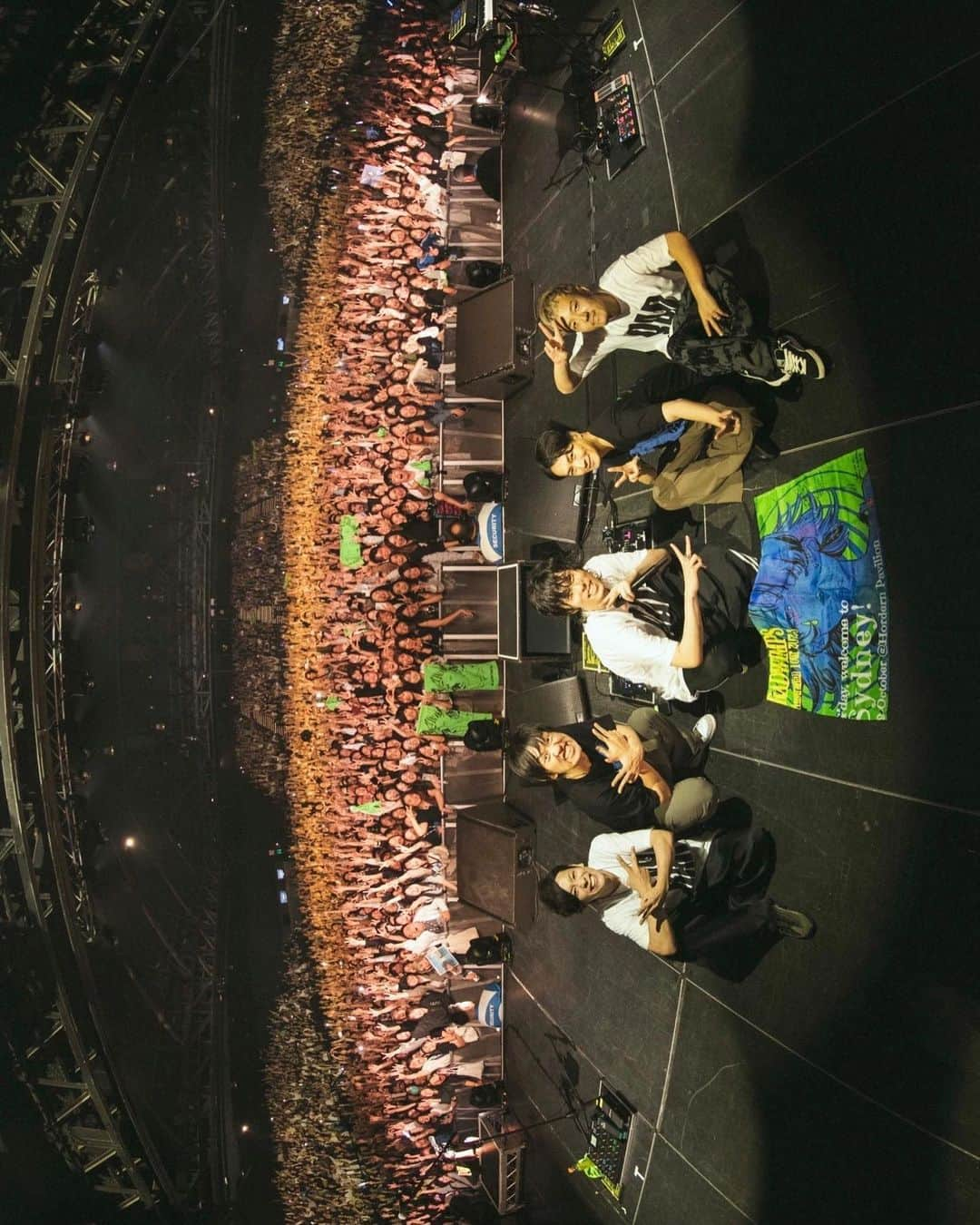 野田洋次郎さんのインスタグラム写真 - (野田洋次郎Instagram)「Sydney🌹❤️‍🔥🌹 You guys killed it!! Loved your peaceful energy so much. What a great night to see each other for the first time.  Let's do this again. Thank you🌹  @hordernpavilion 🌹 📷 @takeshiyao  #rad_australiantour2023」10月10日 19時16分 - yoji_noda