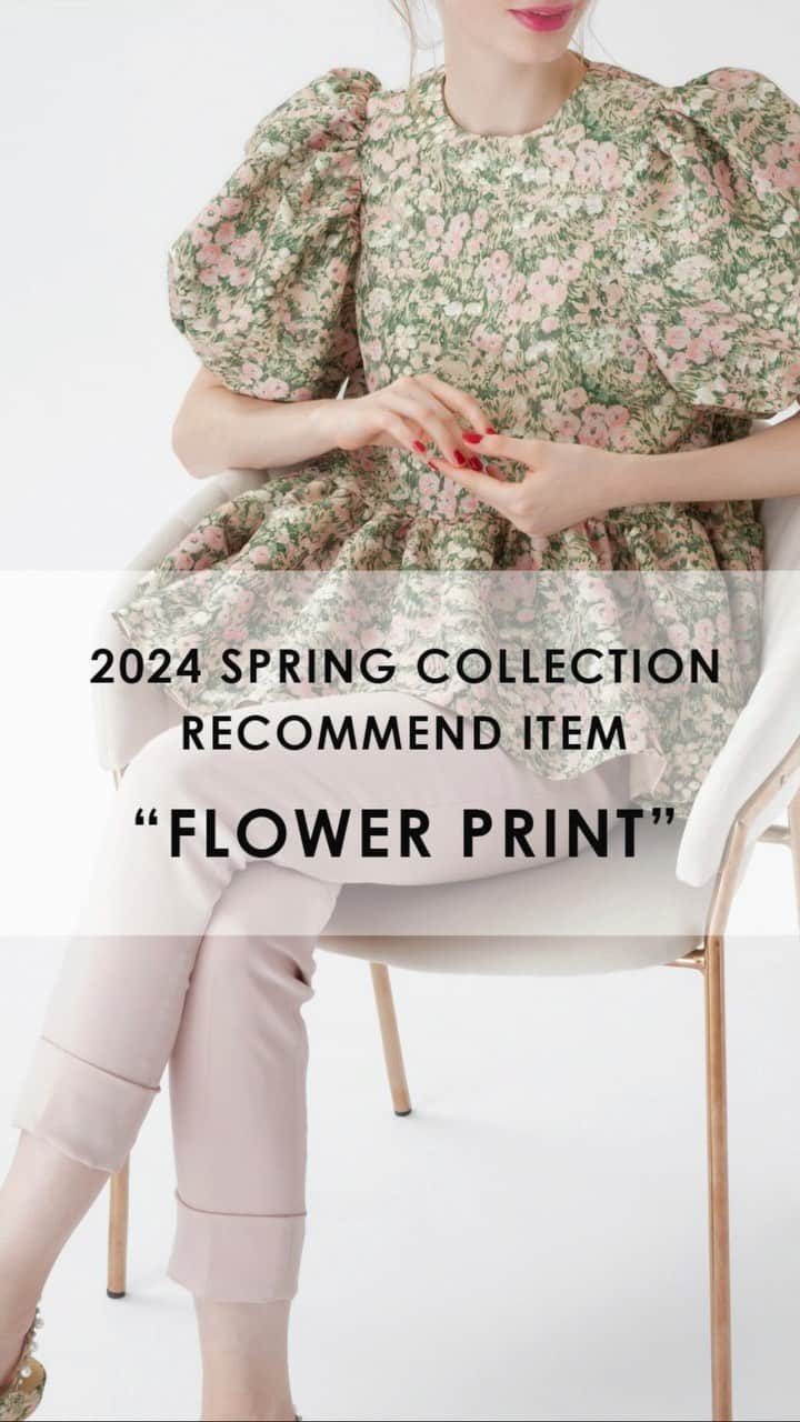 Tsuru by Mariko Oikawaのインスタグラム：「PRE ORDER. 下記詳細↓ 2024 spring collection. ご予約締切:10/16（月）13:00 ご予約中に限り10%OFFとなります。  Flower print. オリジナルのフラワープリントは、華やかで色彩豊かなmulti flowerとエターナルなニュアンスカラーが優しいbeige flower。  Eleonore ¥30,800（tax in） size:Free 大人気のEleonoreは袖のボリュームとペプラムがふわっと広がり、着るだけで主役になれるオススメの一枚。 ボトムスにはベーシックなパンツはもちろん、カラーパンツを合わせて色で遊ぶのもオススメのコーディネート。  Magnolia ¥44,000（tax in） size:34,36,38 ワンピースのMagnoliaは一着でスタイルが完成する春の訪れにオススメの一枚。 高めのウエスト切り替え位置で、スタイルアップも叶うアイテム。 片落ちのシルエットから膨らむボリューム袖で華やかがぐっとアップし、袖口にはゴムが入っているのでパフ感を調整して楽しめるのもポイント。  Lauren ¥66,000（tax in） size:free 同シリーズではコートもオススメ。 裏側がキルティング仕様で、春先からすぐに取り入れられるのも嬉しい。羽織るだけで様になるシルエットが目を惹く一枚に。  Ariana ¥36,300（tax in） size:34,36,38 スカートArianaも今季も人気の予感。 華やかでデイリーに着こなしやすいアイテムなので、春先はニット合わせで春始めからすぐに着用しやすいのも嬉しい。 タックがたっぷり入ったデザインで、揺れ動く度に多幸感が溢れる一枚に。  #tsuru #tsurubymarikooikawa #2024spring #2024ss」