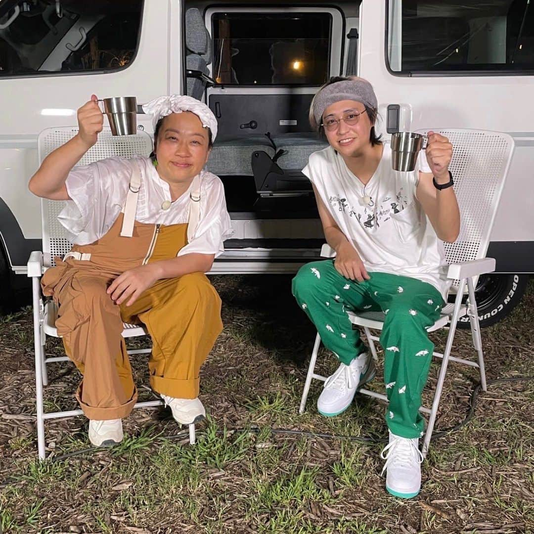 日本テレビ「ヒルナンデス！」さんのインスタグラム写真 - (日本テレビ「ヒルナンデス！」Instagram)「. 今日のゲストは#ゆうちゃみ さん #ゆいちゃみ さん姉妹でした🍍✌️  本音ショッピングはビオラルへ！ヘルシー志向の商品に調理から時短になる野菜まで、生活が楽しくなりそうな場所でした🤍  あさこさんと八乙女さんの新企画はいかがでしたか？ご当地食材でキャンプ飯、秋だなぁ〜と感じるものばかりで、たき火もワクワクしました🍂🔥  🌼明日のヒルナンデスは〜？🌼  ①人気の日帰りバスツアーin 山梨 富士山・河口湖周辺の絶品グルメ＆絶景スポットから旬のブドウ狩りまで！約1万円で楽しめる山梨の魅力が詰まった日帰りバスツアー！  ②達人が厳選！一生に一度は行って欲しい海外の絶景スポットをご紹介！  #ヒルナンデス #浅野ゆう子 #森口博子 #いとうあさこ #八乙女光 #浦野モモ (C)日本テレビ」10月10日 19時47分 - hirunandesu_ntv_official