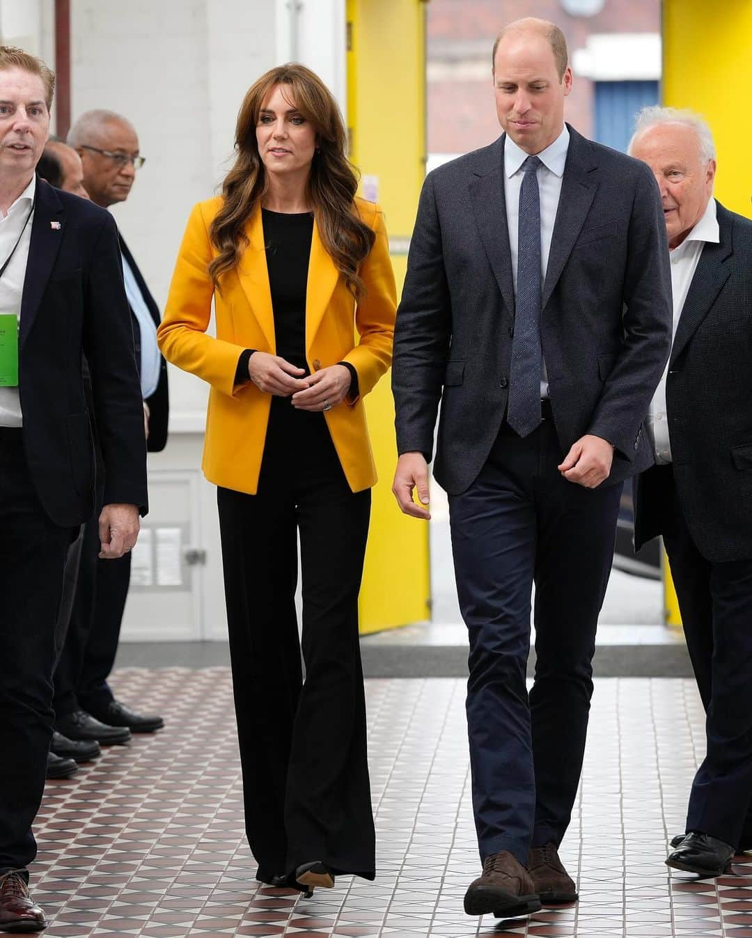 Just Jaredさんのインスタグラム写真 - (Just JaredInstagram)「Kate Middleton gave a speech on Tuesday at a World Mental Health Day event that she attended with husband Prince William in Birmingham, England. More details and photos on JustJared.com. #KateMiddleton #PrinceWilliam Photos: Getty」10月11日 6時03分 - justjared