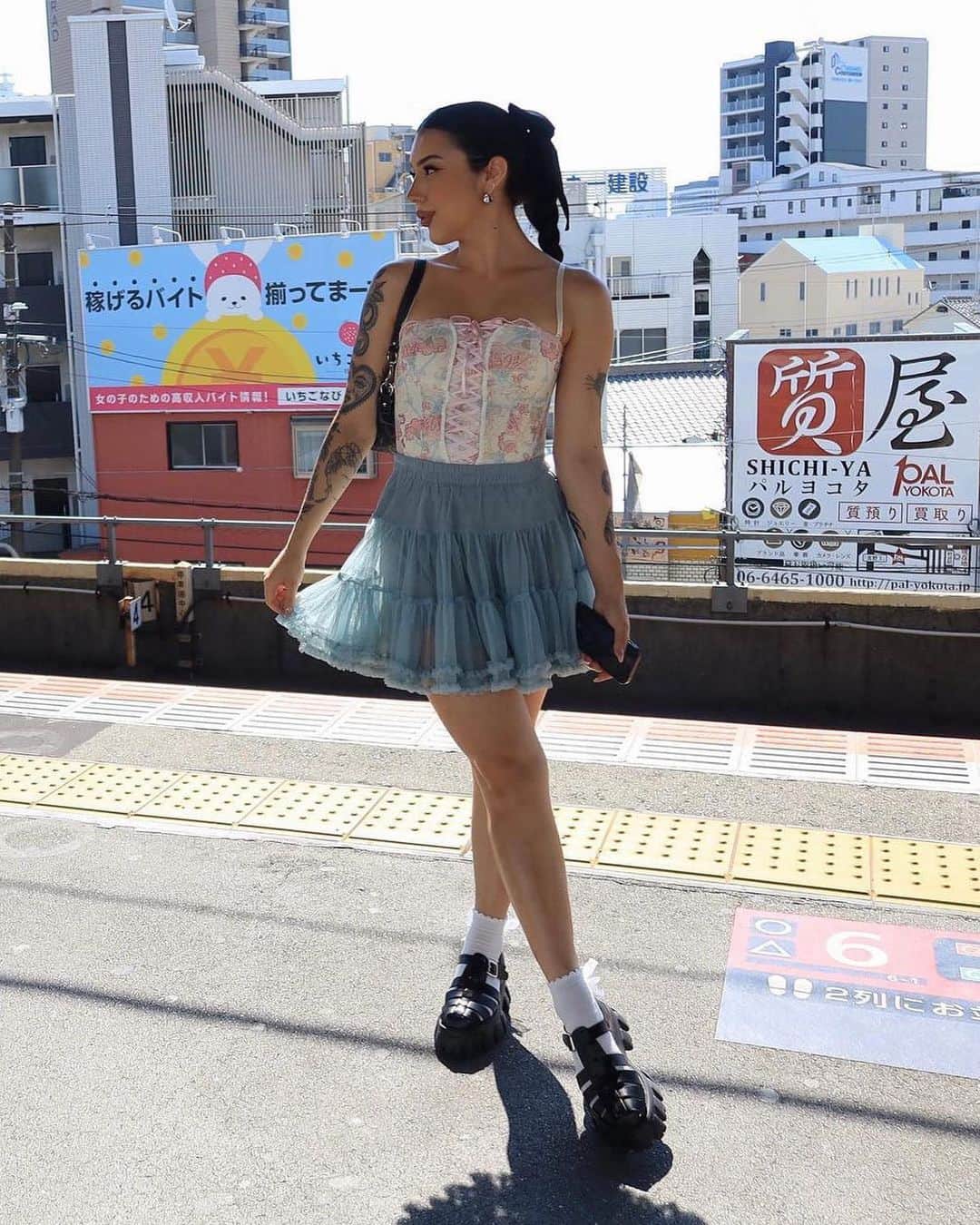 Urban Outfittersさんのインスタグラム写真 - (Urban OutfittersInstagram)「When the skirt makes the whole outfit, you know it's a keeper. Shop our favorites at the link in bio. #uocommunity  📷: @kittyminassian @halleykmcg @sashaxtang @oddcatt」10月11日 6時37分 - urbanoutfitters