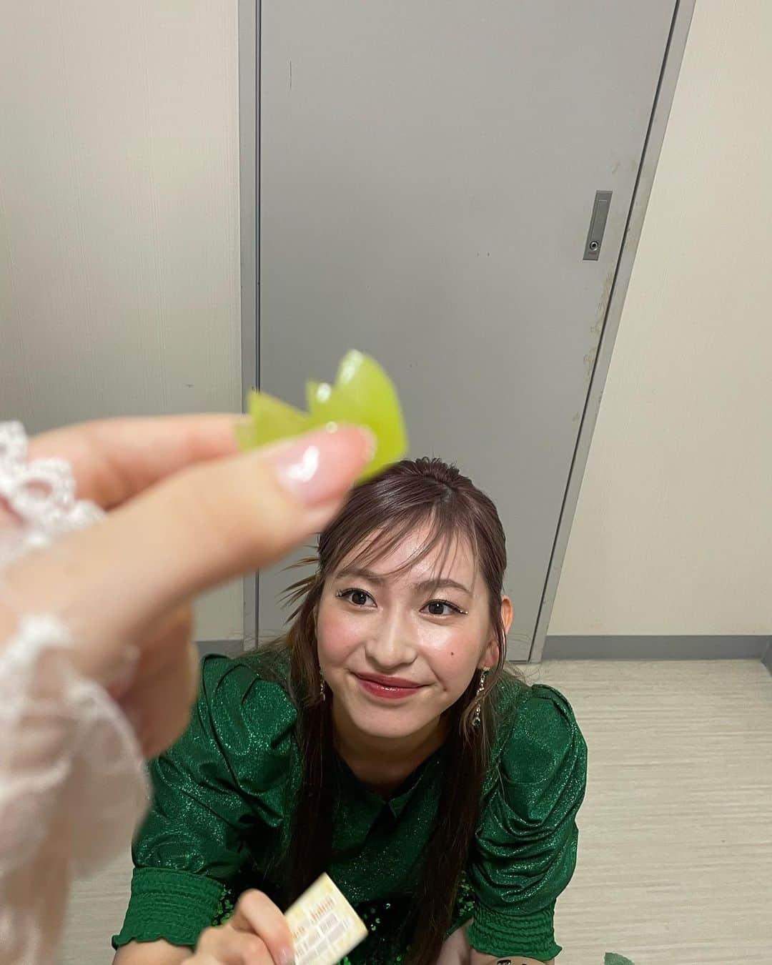 井上玲音のインスタグラム：「・ ・ 10月10日はJuice=Juiceの日〜！！  #juicejuice #井上玲音」