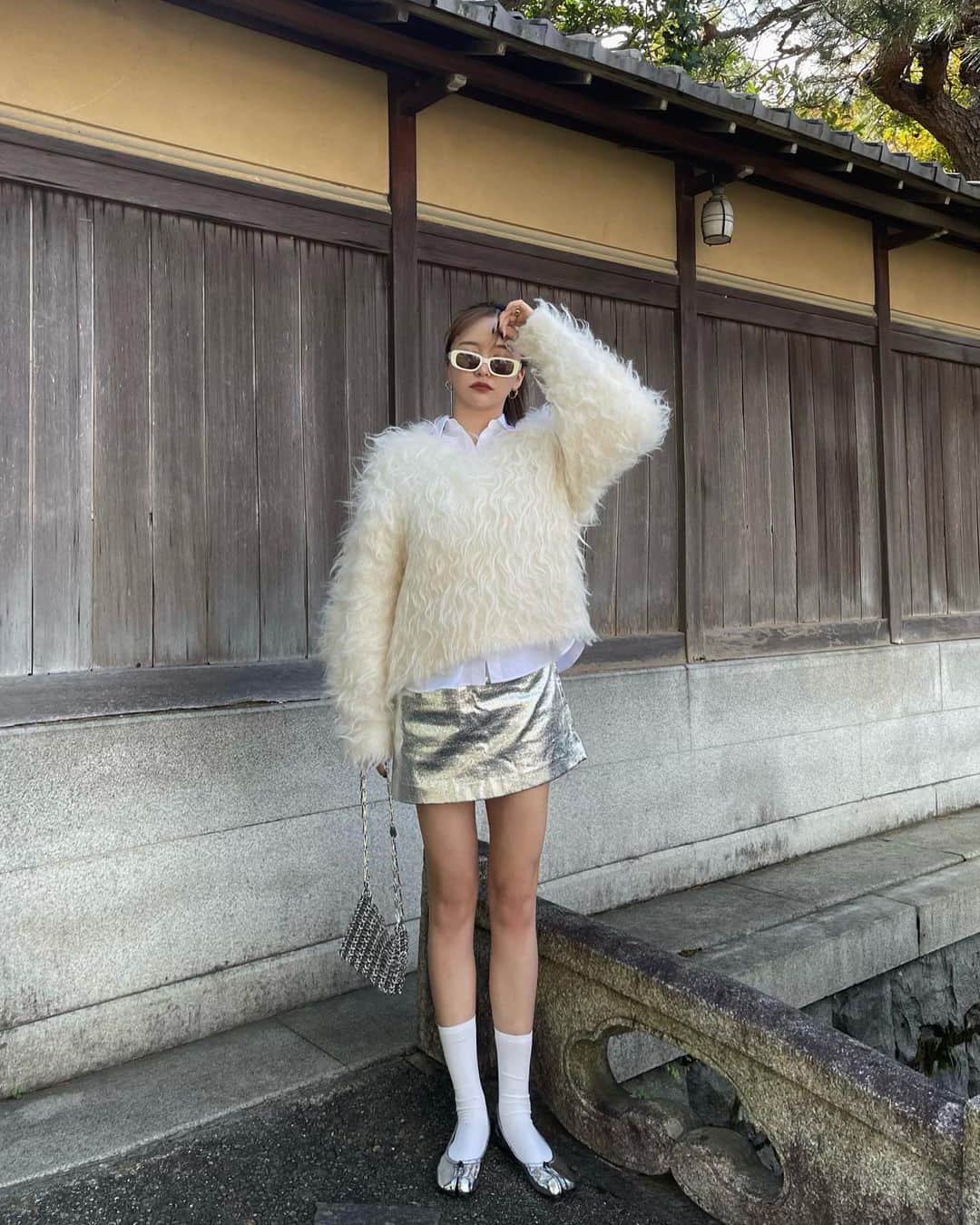 のインスタグラム：「KYOTO⛩silver×fluffy styling🤍🪩」