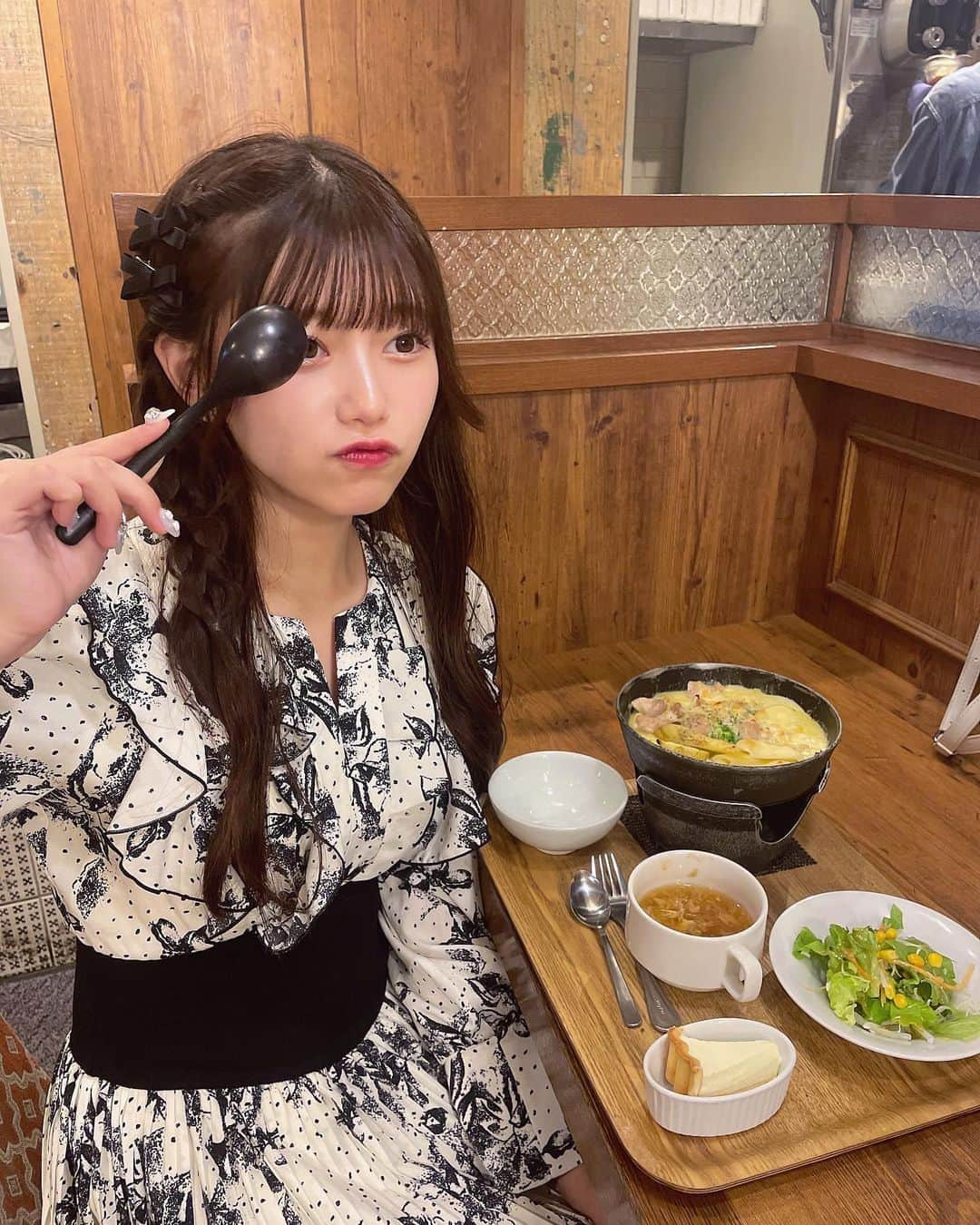 大場結女さんのインスタグラム写真 - (大場結女Instagram)「夜ご飯グラタン食べてきた❤︎  お腹いっぱい~！！！  #新宿#LUMINE#ルミネ#新宿ルミネ#ルミネエスト新宿 #グラタン#新宿グルメ #新宿ディナー #新宿デート #新宿ご飯」10月10日 22時28分 - yume.o__06