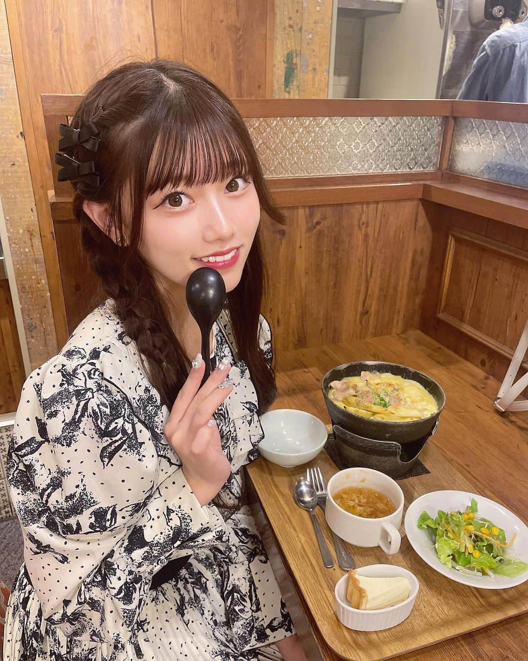 大場結女さんのインスタグラム写真 - (大場結女Instagram)「夜ご飯グラタン食べてきた❤︎  お腹いっぱい~！！！  #新宿#LUMINE#ルミネ#新宿ルミネ#ルミネエスト新宿 #グラタン#新宿グルメ #新宿ディナー #新宿デート #新宿ご飯」10月10日 22時28分 - yume.o__06