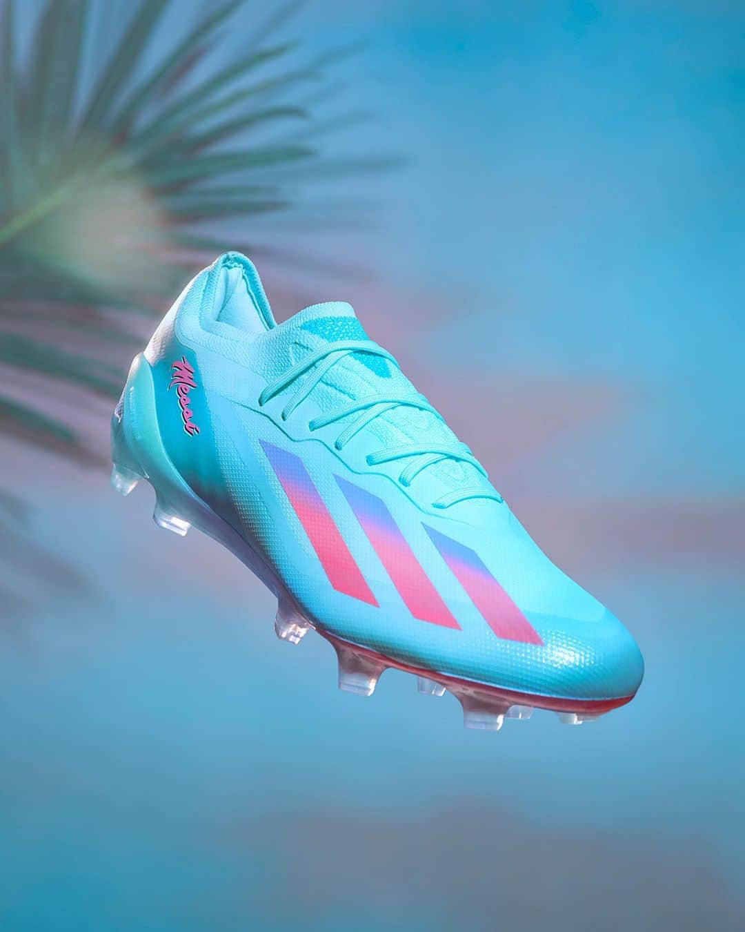 adidas Footballさんのインスタグラム写真 - (adidas FootballInstagram)「a day that would not be so special without you.   which is why I would like to make my new adidas X 'Bienvenido a Miami' boots available to you soon. check out the hub in bio 🔗  un día que no sería tan especial sin ustedes.  es por eso que me gustaría poner a disposición de todos ustedes, mis nuevos botines adidas X 'Bienvenido a Miami', muy pronto. echa un vistazo a la hub en bio 🔗」10月10日 23時10分 - adidasfootball