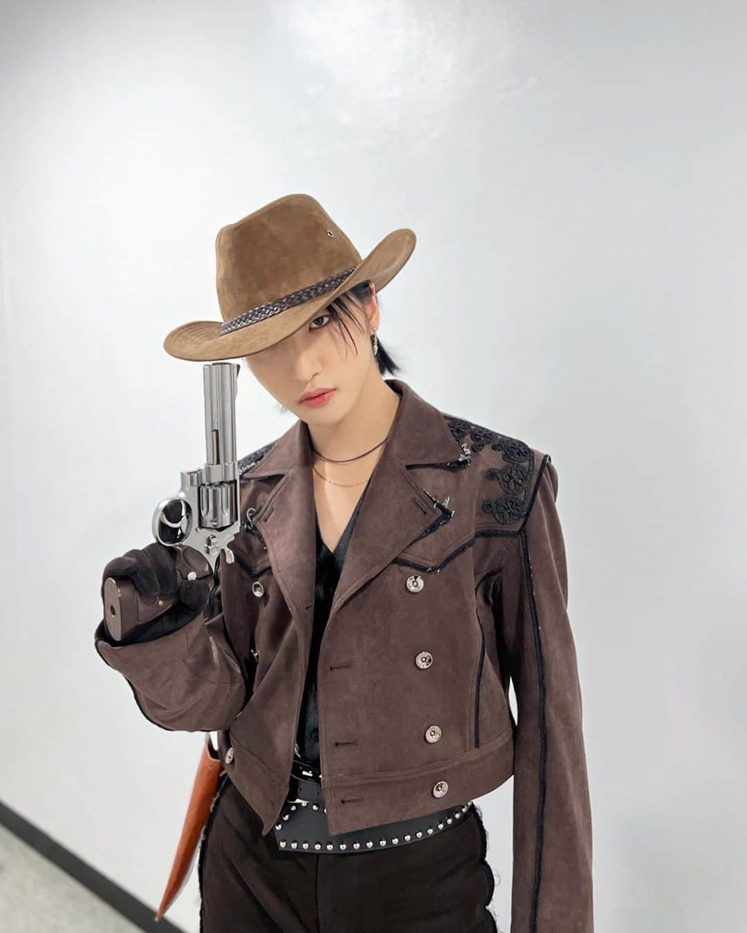 ATEEZさんのインスタグラム写真 - (ATEEZInstagram)「[#인星화그램] COWBOY  #ATEEZ #에이티즈 #SEONGHWA #성화」10月10日 23時05分 - ateez_official_