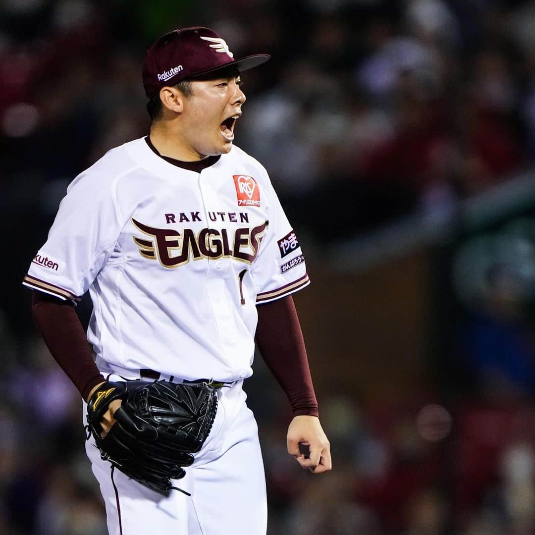 東北楽天ゴールデンイーグルスさんのインスタグラム写真 - (東北楽天ゴールデンイーグルスInstagram)「⚾️  ⚾️E 0-5 M⚾️  CS進出をかけた大一番は序盤のチャンスを活かした相手に軍配。 先発の則本選手は6回3安打2失点5奪三振の力投‼️ 7回のピンチで登板した藤井選手は後続を絶った👍🏼 9回は松井裕樹選手が三者凡退に💯 打線は散発6安打無得点に抑えられ悔しい結果に。  #鷲が掴む #rakuteneagles #則本昂大 #辰己涼介  #村林一輝  #藤井聖 #阿部寿樹 #小郷裕哉  #松井裕樹」10月10日 23時21分 - rakuten_eagles