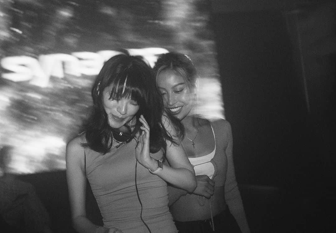 DJLUVのインスタグラム：「••♡」