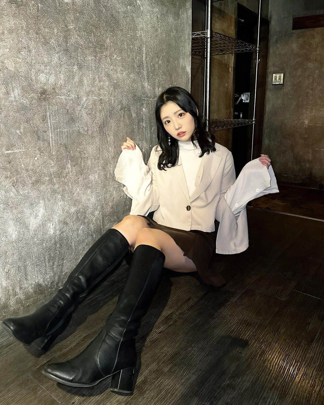 藤田みゆのインスタグラム：「. おでこ💡」