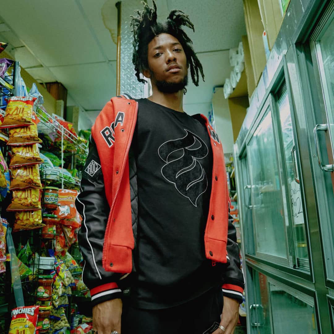 ロカウェアのインスタグラム：「IN THE MOMENT. #Rocawear」
