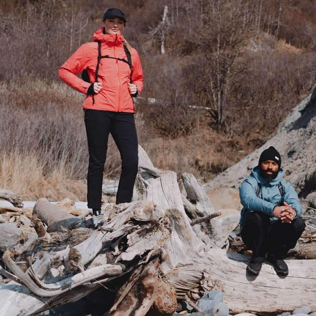 マーモットのインスタグラム：「Ready for chasing all your ups, downs, and hanging arounds ⛰️   Check out our Fall Lookbook.  📷 : @biancagermain  #Marmot」