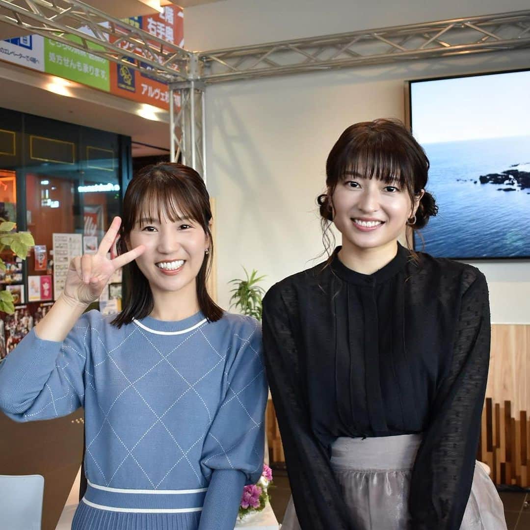 北川楓夏さんのインスタグラム写真 - (北川楓夏Instagram)「さてさてさて🚩 いよいよ2週間きりました！ し〜なチャンやABSラジパルスでもお馴染み、電車大好き鉄ヲタの石田鮎美さんの由利高原鉄道貸切列車🚃  10/22(日)15:40羽後本荘駅発 矢島駅で折り返して、戻りは17:26羽後本荘駅着 車窓からみえる秋田の風景をたっぷりとお楽しみいただきたいのですが、やはり秋田の食べ物や飲み物も堪能してもらいたい！ということで、私は秋田のクラフトビール🍺を紹介するために一緒に乗車いたします✨🫡  ゆり鉄をまるっと乗るのは初めて〜！ わたしもみなさんと一緒に楽しみます！  同じ列車に秋田のインスタグラマーさんにもご乗車いただきます！当日お会いできるのが楽しみ😍  まだお席に少し余裕がありますので参加者受付ております🙆🏻‍♀️DMでも大丈夫です！  #akita #秋田 #由利高原鉄道 #ゆり鉄 #鉄ヲタ #乗り鉄 #ジャパンビアソムリエ #ビアソムリエ #クラフトビール #貸切列車」10月11日 0時37分 - fuka.kitagawa