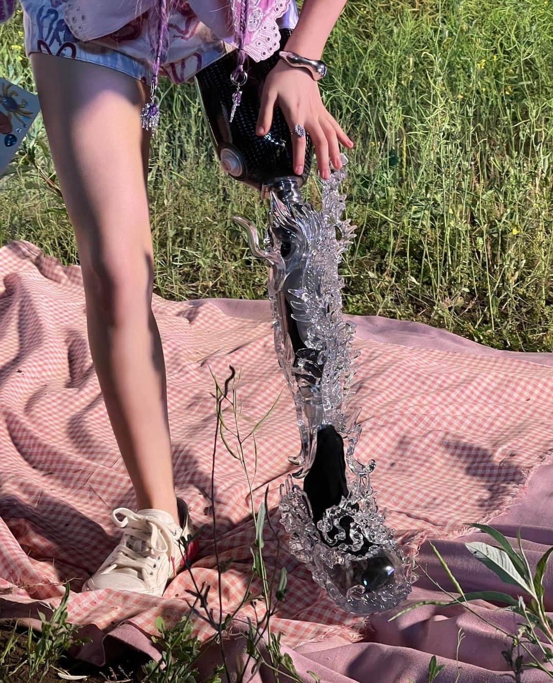 VICEさんのインスタグラム写真 - (VICEInstagram)「Xiaoyang’s protheses are a work of ...