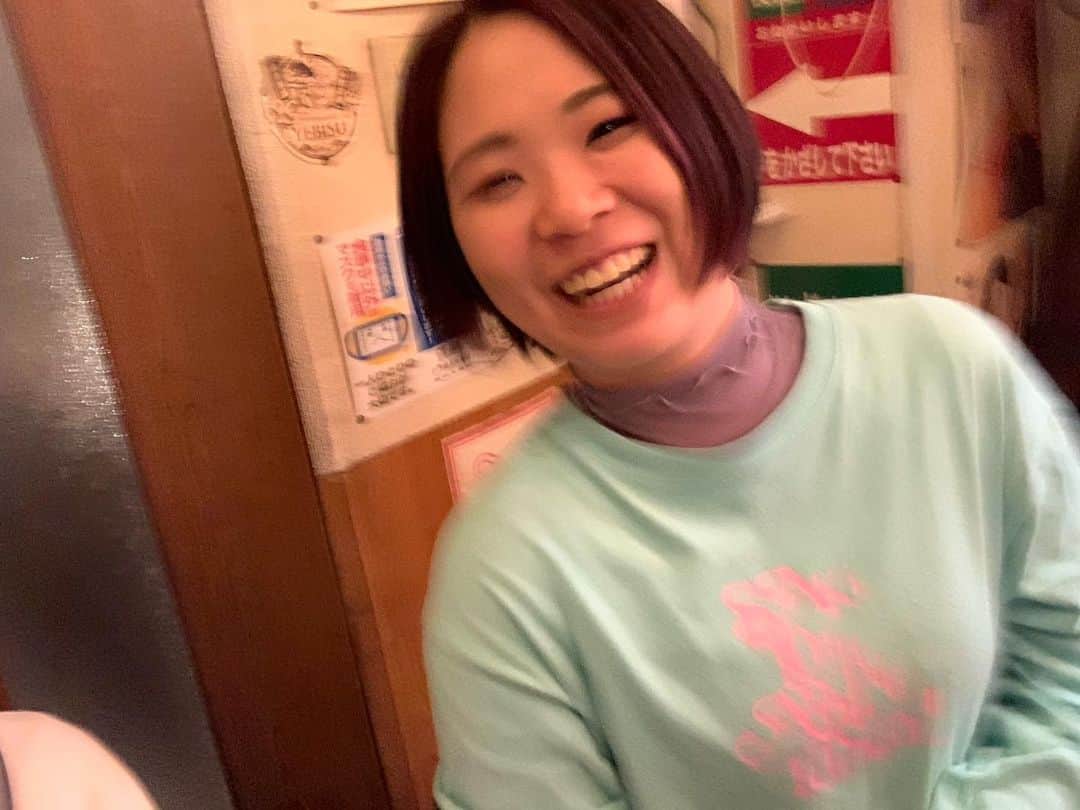 にぼしいわしさんのインスタグラム写真 - (にぼしいわしInstagram)「最近シリーズ  TPさんありがとうございました！ サムギョプサルを家でしました！ はなと野中さんと飲みました！ 荻野くんにTシャツ見せていただきました！」10月11日 0時50分 - niboshiiwashiiwashi