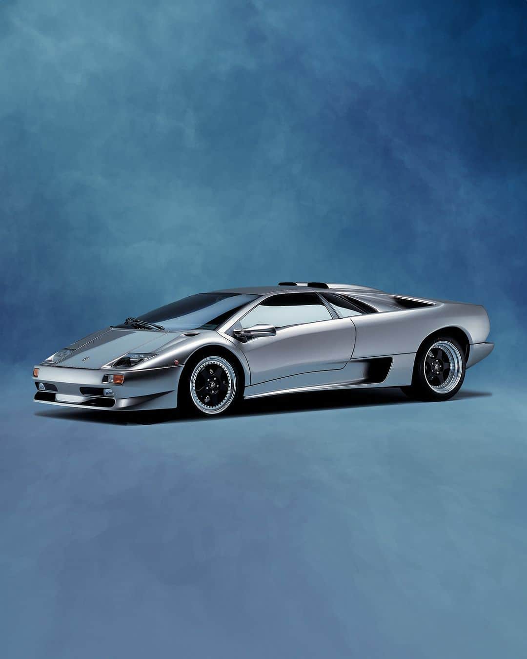 ランボルギーニのインスタグラム：「We love to drive humans beyond, but with the #90syearbook it was the perfect chance to look back.  #Lamborghini」